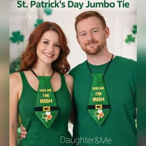 ST PATRICK Green Irish Themed Novelty Tie Kiss Me I'm Irish